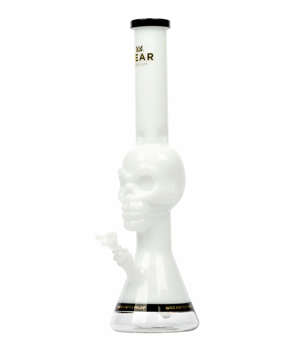 Gear 18" Tuxedo Skull Beaker Bong - Image 4