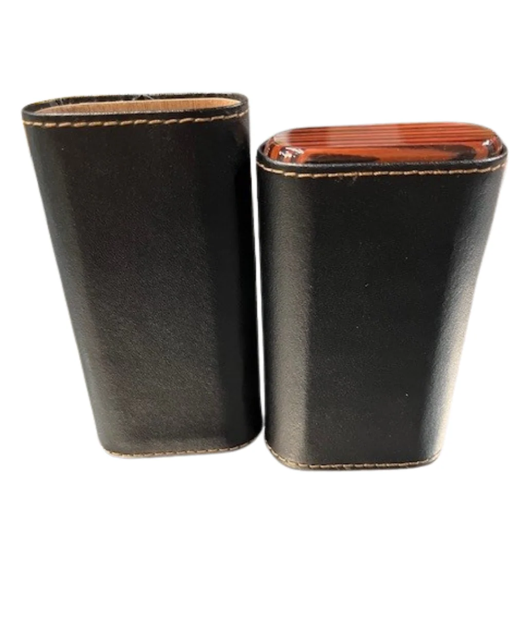Leather Cedar Lined Cigar Case - Image 2