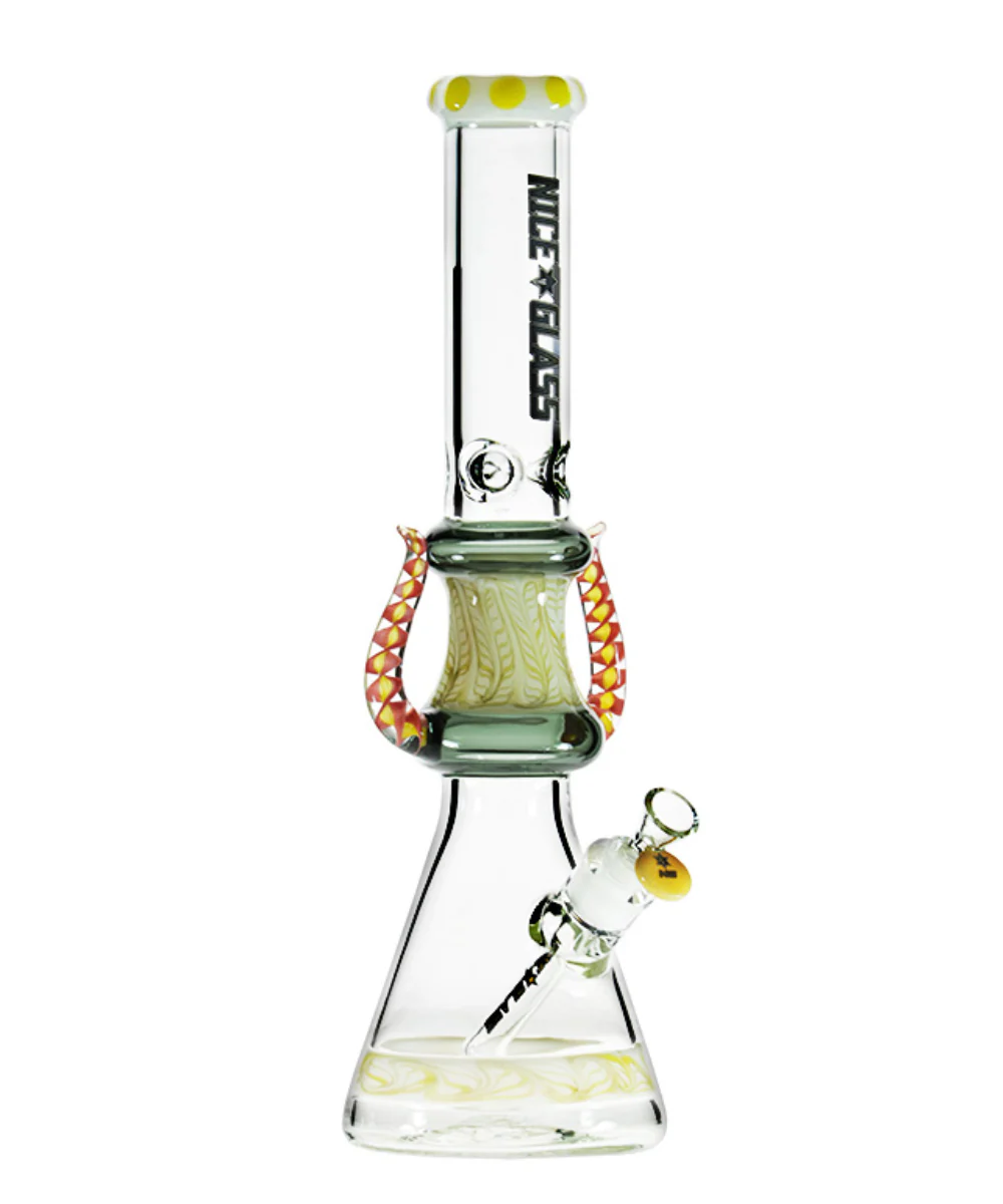 Nice Glass 17" Crowned Diablo Bong - Image 3