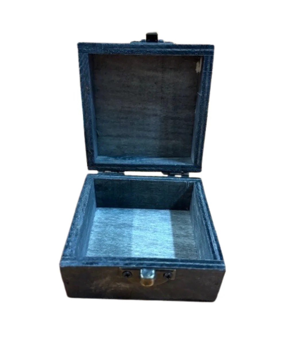 Small Square Wooden Box - Image 2
